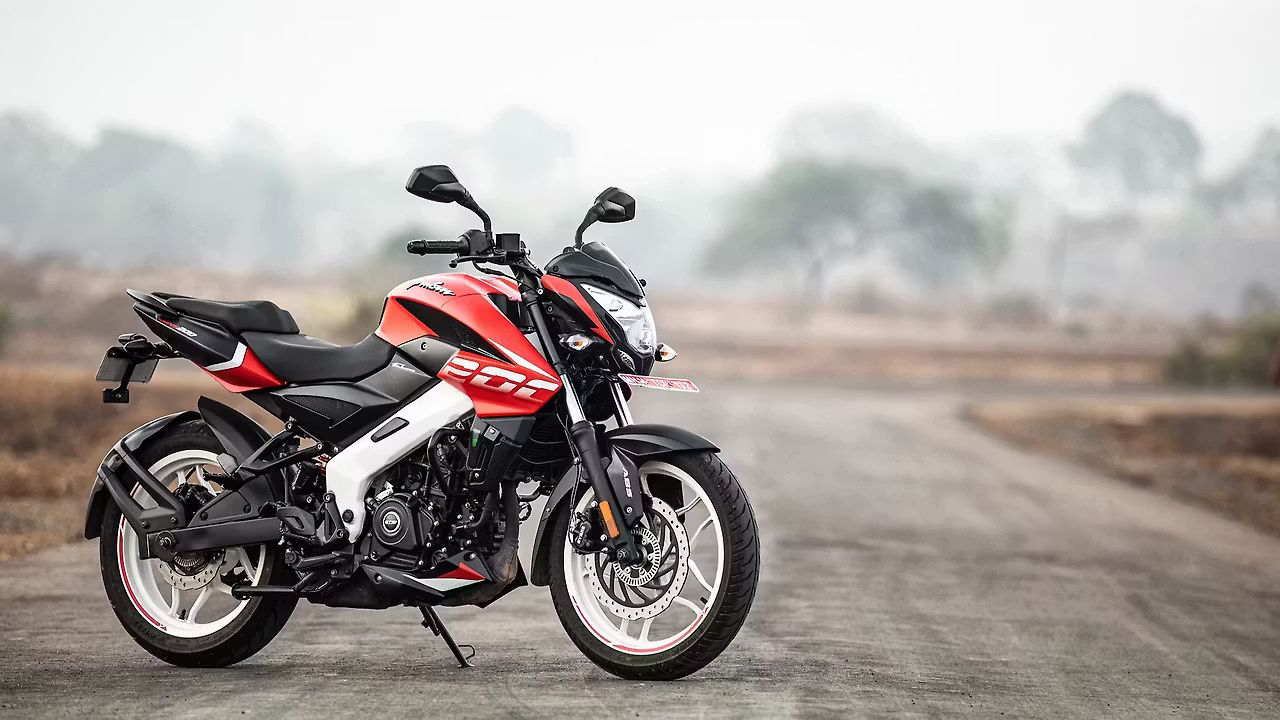 Bajaj Pulsar NS200 dfg