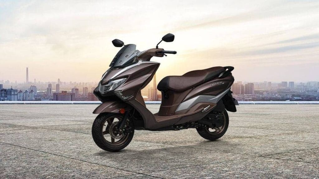 Honda NX 125 Scooter edf