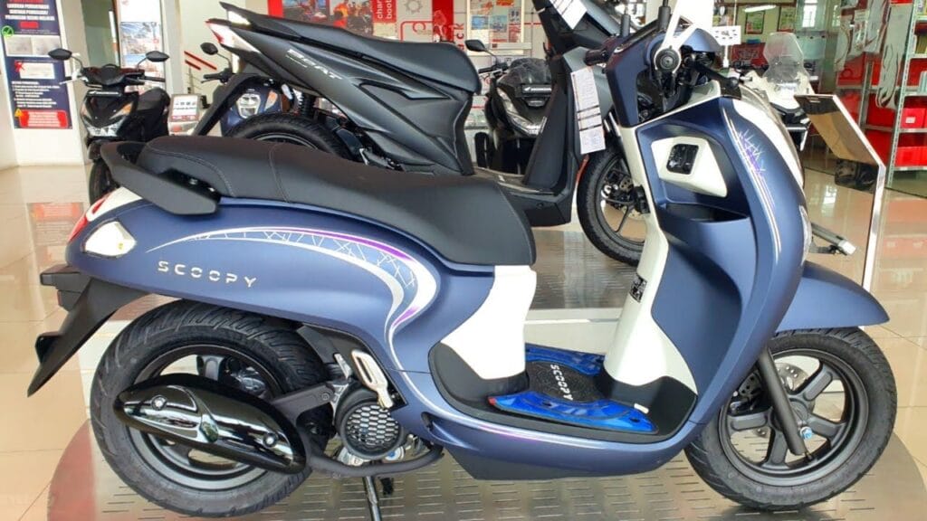Honda Scoopy Scooter setg